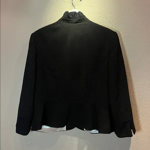 White House Black Market Women’s Dotted Blazer Ruffle collar 3/4 Sleeves Size 12 thumbnail 10
