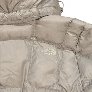 The North Face Goose Down 550 Metropolis Parka thumbnail 4