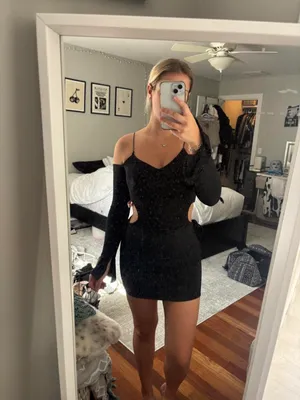 Oh Polly Black Bodycon Dress thumbnail 2