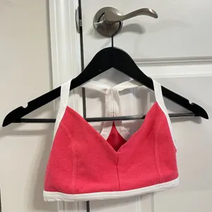 BEYOND YOGA Spacedye Outlines Sports Bra in Pink Size Medium thumbnail 3