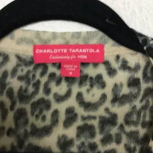 Charlotte Tarantola Anthropologie Women’s Cardigan Size S Animal Print Botton up. thumbnail 6