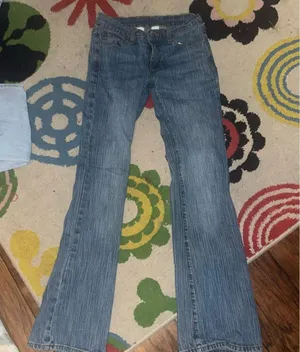 Brandy Melville Brielle Jeans 90s thumbnail 1