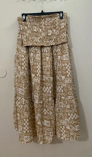 Beyond Words Smocked 2-Piece Tube Top & Tropical Printed Maxi Skirt thumbnail 1