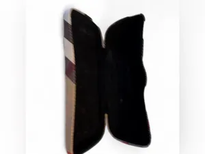 Burberry Eyeglasses Plaid Case thumbnail 3