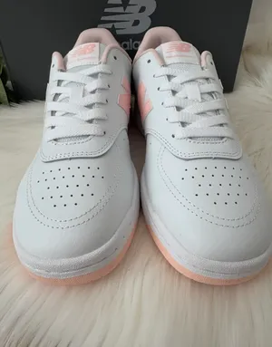 New Balance BB80 Low-Top Leather Sneakers, White/Pink Rose, Size 10/EU41.5 thumbnail 2