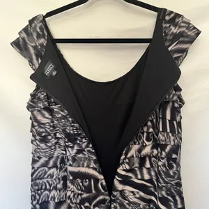 Adrianna Papell Tiered Sheath Dress 14 Mob Wife Animal Maximal Cocktail Abstract thumbnail 10
