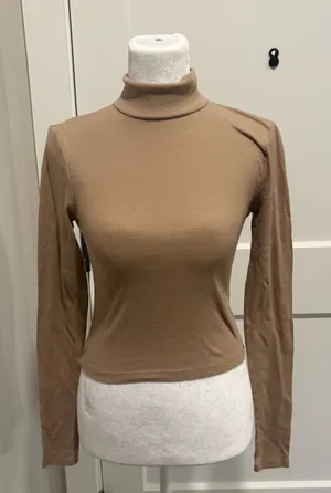American Eagle Ribbed Turtleneck Top Beige Long Sleeve Fitted Stretch Women’s S thumbnail 1