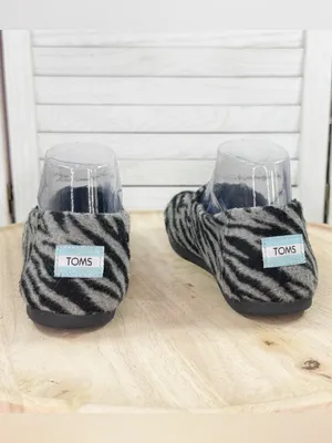 TOMS Alpargata Fuzzy Zebra Slip On Flats Grey Black Size 8 thumbnail 6