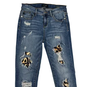 Judy Blue Mid Rise Skinny Fit Distressed Jeans Leopard Insets 8265MD Size 5/27 thumbnail 1
