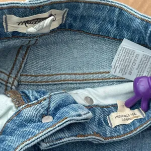 Madewell The Curvy '90s Straight Jean in Rondell Wash‎ Denim High Rise W24 thumbnail 9