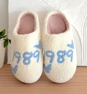 Nordic Peace 1989 plush slippers size 8.5-9.0 thumbnail 1