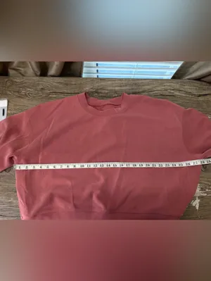 Lululemon Perfectly Oversized Cropped Crew *Softstreme size large thumbnail 4