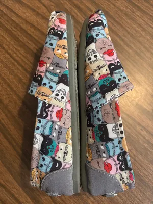 BOBS by Skechers 6.5 Cats Scratch Party Print Slip On Shoes Flats thumbnail 2