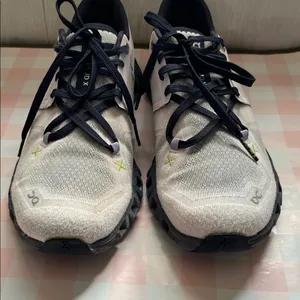 On Running Cloud X 3 orchid/Iron. Gray Size 7.5 thumbnail 5