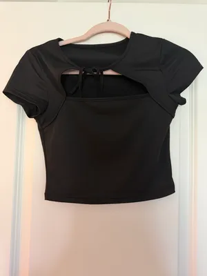 SHEIN Top thumbnail 2