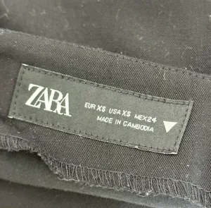 ZARA Black Pleated Skort thumbnail 3