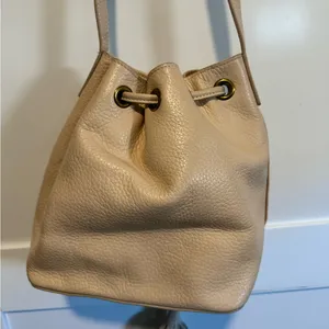 J. Crew Pink Leather Bucket Bag Tassel Enclosure crossbody thumbnail 4