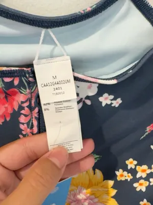 CUPSHE Floral One Piece Swimsuit Medium Zip Front Short Sleeve NWT thumbnail 2