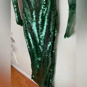 HOUSE‎ OF CB 'Belle' Pine Green Sequin Maxi Dress NWOT size S thumbnail 8