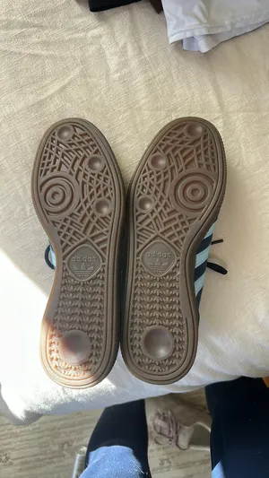 Adidas Shoes thumbnail 2