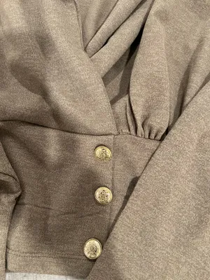 Liore Taupe Button-Front Blazer Top with Pants Size L Set thumbnail 2