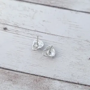 Vintage Stud Earrings Dainty Faux Pearl Purse thumbnail 4