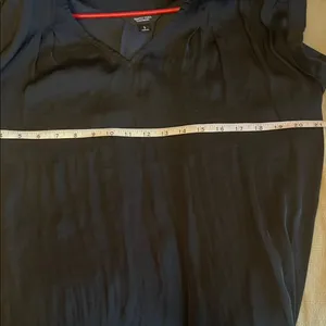 Simply Vera, Vera Wang Vince Camuto Black V-Neck Blouse thumbnail 6