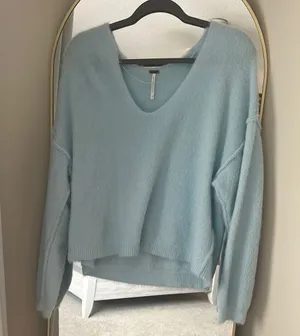 Free People Blue V-Neck Sweater Relaxed Fit thumbnail 1