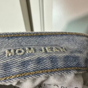 American Eagle Mom Jeans Retro Indigo‎ Stripe High Waist Denim Women's 4 X-Long thumbnail 5