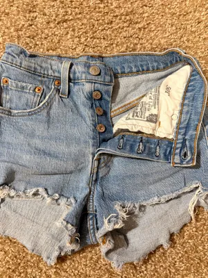 Levi’s 501 Denim Shorts thumbnail 3