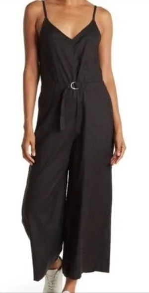 The North‎ Face Jumpsuit thumbnail 1