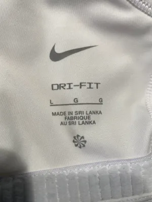 Nike Women's Swoosh Medium Support No Padded White Sports Bra Size L thumbnail 5
