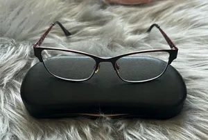 Fysh Prescription Glasses Woman’s thumbnail 1