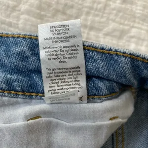 PACSUN High Rise Distressed Denim Medium Wash Relaxed Fit Mom Shorts Size 29 thumbnail 10