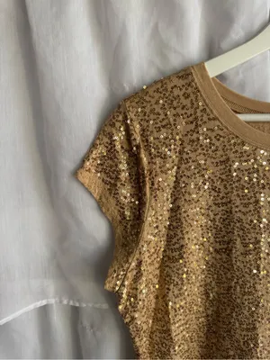 Eight Sixty Sequin Top thumbnail 2