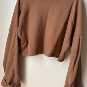 Joah Brown Long Sleeve! thumbnail 3