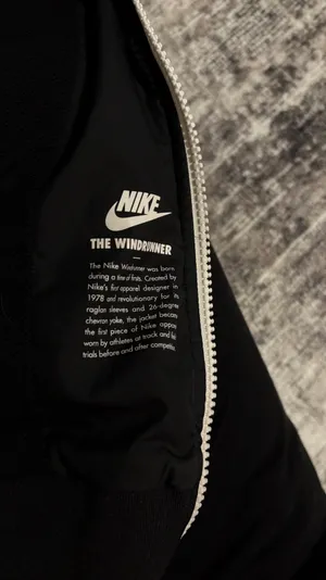 Nike Windbreaker Zip-Up thumbnail 5