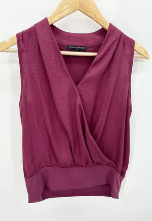 Banana Republic Factory Burgundy Surplice‎ V-Neck Tank Top Women's Size X-Small thumbnail 1