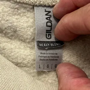 Gildan Women's Tan and Cream Sweatshirt thumbnail 3