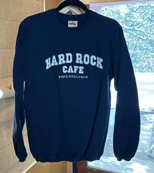 Hard Rock Cafe Philadelphia Embroidered Navy Blue Sweatshirt Size Medium thumbnail 1