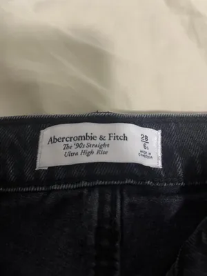 Abercrombie and Fitch 90s straight leg high rise black jeans thumbnail 2