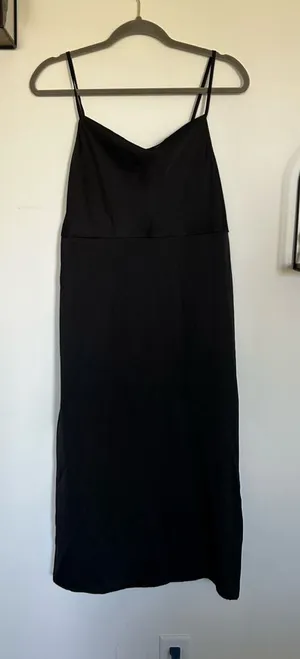 NWT Old Navy Black Sleeveless Spaghetti Strap Midi Length Dress Size Small thumbnail 1