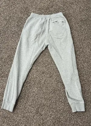 Nike Joggers thumbnail 2