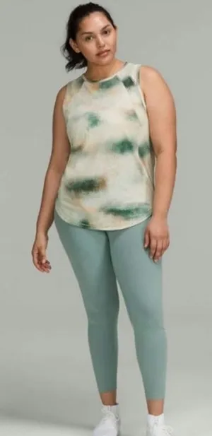Lululemon Sculpt Tank Top‎ in Misty Merlot thumbnail 1