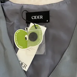 Cider NWT  Button Up V-Neck Vest thumbnail 4