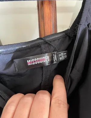 Missguided Black Puff-Sleeve Cropped Top thumbnail 3
