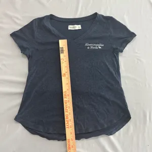 Abercrombie & Fitch Womens Navy Blue V-Neck Logo T-Shirt XS Soft A&F Collection thumbnail 5