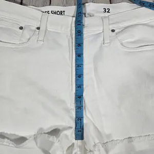 J Crew Mid Rise Short White‎ Denim Cutoff Frayed Hem Size 32 thumbnail 10