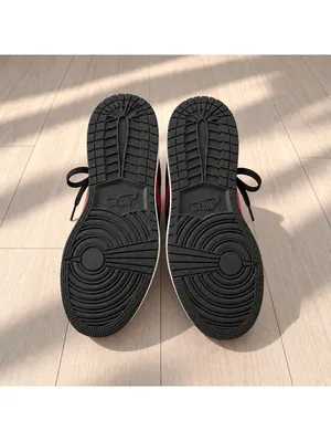 Air Jordan 1 Low Black Red White Sneakers Youth 6Y Women’s 7.5 thumbnail 4