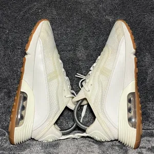 Nike air Max 2090 Twist -Women size 6 thumbnail 6